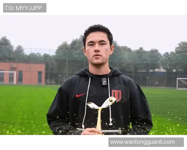 中国足球明星盘点：那些在国际舞台上闪耀的球员们